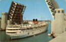 Michigan ave bridge excursion boat